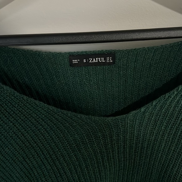 Zaful Crop V Neck Sweater - Picture 2 of 3